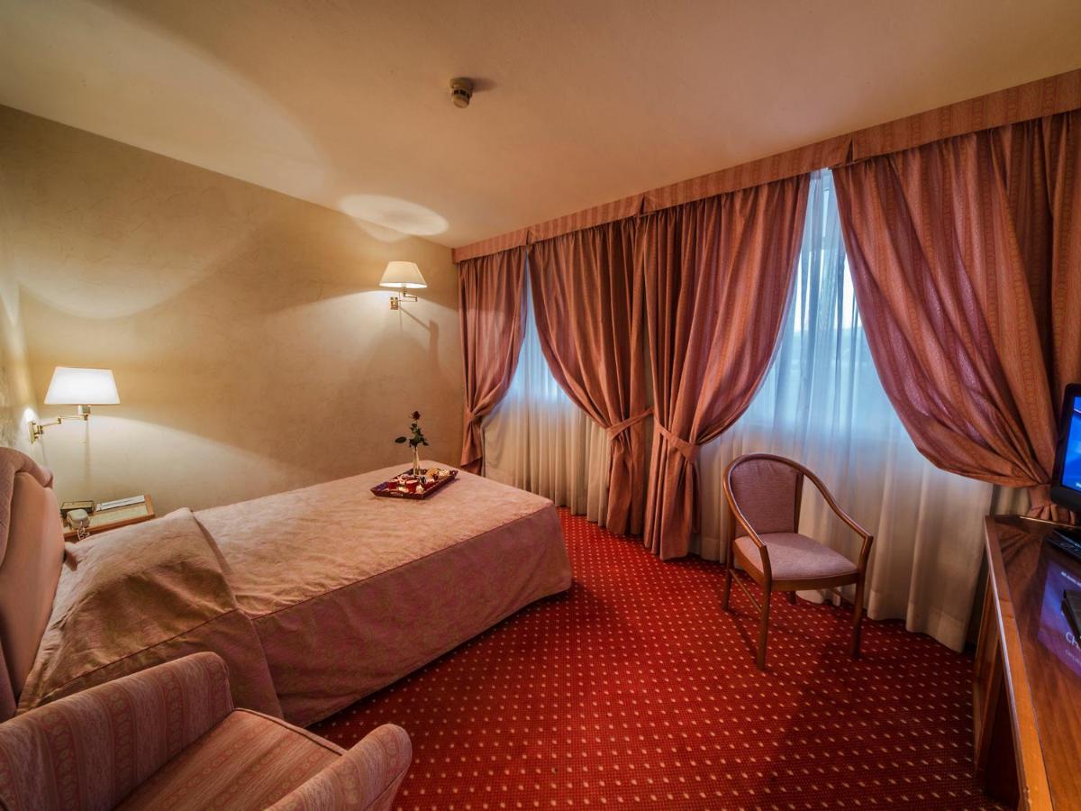 Hotel Valdarno Montevarchi Exterior photo